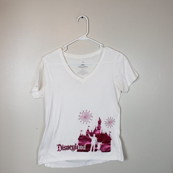 Disneyland Disney Parks Ladies S V Neck Shirt - Picture 2 of 3